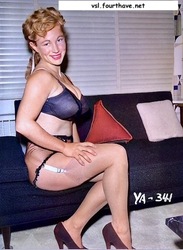 Virginia-Bell-in-photo-shoot