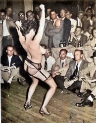 Donna-may-brown-working-the-audience