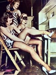 Show girls Back stage