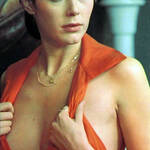Sylvia-Kristel-adjusting-herself