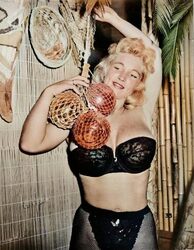 Virginia-Bell-tiki-goodness