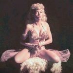 Lilly-Christine-blonde-burlesque-star-Lilly-Christine-in-1950s-3