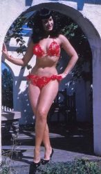 Bettie-in-a-red-bikini-and-heels
