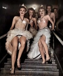 Showgirls-desending-the-stairs