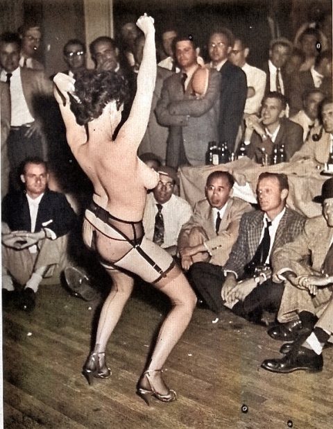 Stripper has the audience enthralled