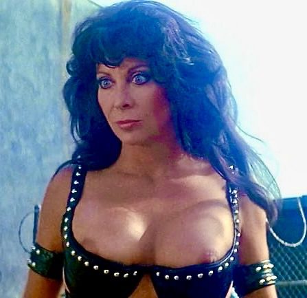 Angelique Pettyjohn nipple peek