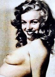 Marylin Munroe topless